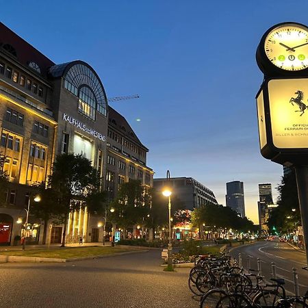 Cozy Modern Apartment With Small Balcony In The Heart Of Berlin Ngoại thất bức ảnh