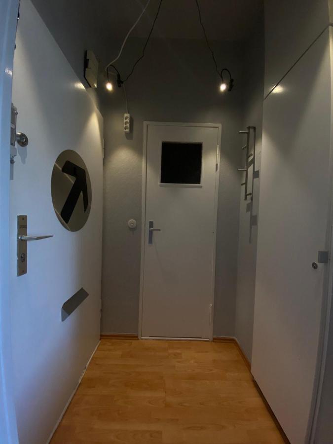 Cozy Modern Apartment With Small Balcony In The Heart Of Berlin Ngoại thất bức ảnh